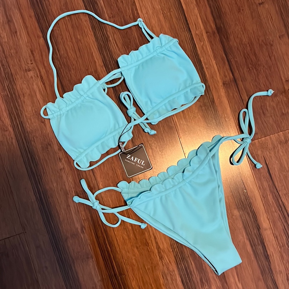 Zaful Celeste Bikini Set - Brand New w/ Tags!!